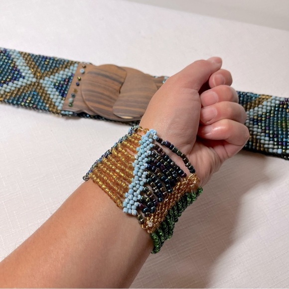 INDONESIA handmade Beaded Stretch Belt and Bracelet Set. Amazing bead work! - Picture 8 of 12